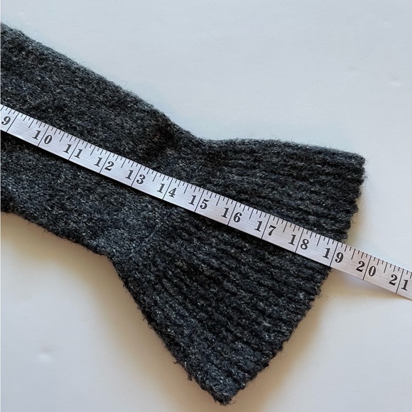 APT. 9 Women's Gray Cardigan Sweater Top Wool Ruffle Rhinestone Pockets, Sz S - Picture 15 of 16